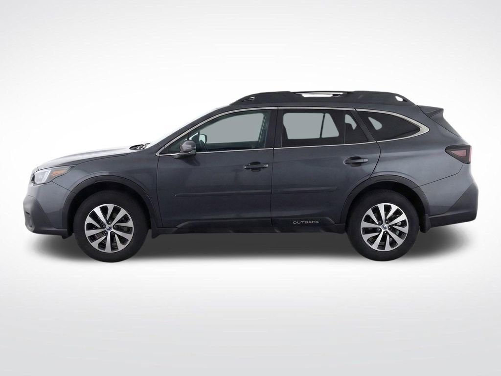Used 2022 Subaru Outback Premium image 8