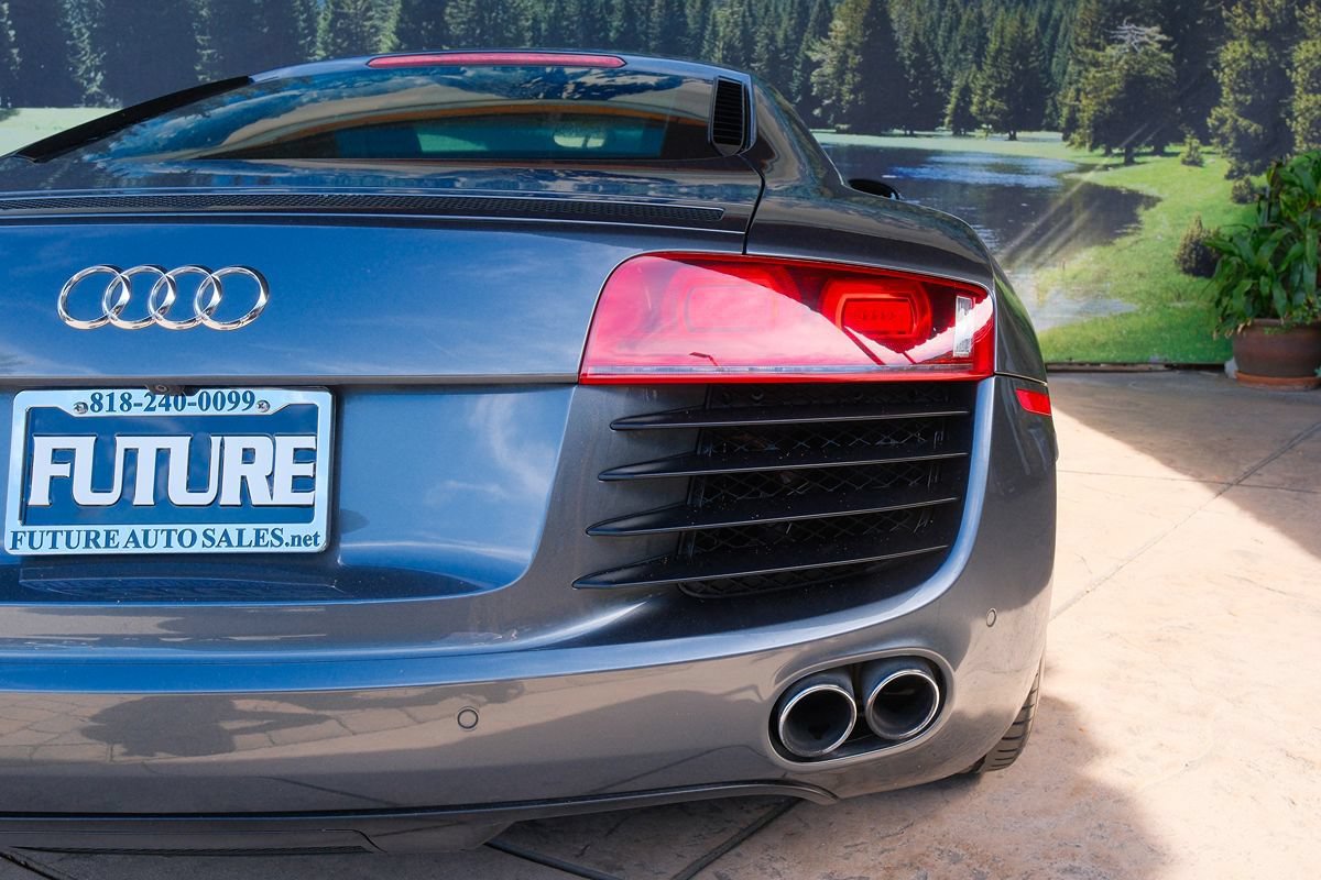 Used 2012 Audi R8 V8 AWD/4WD image 30