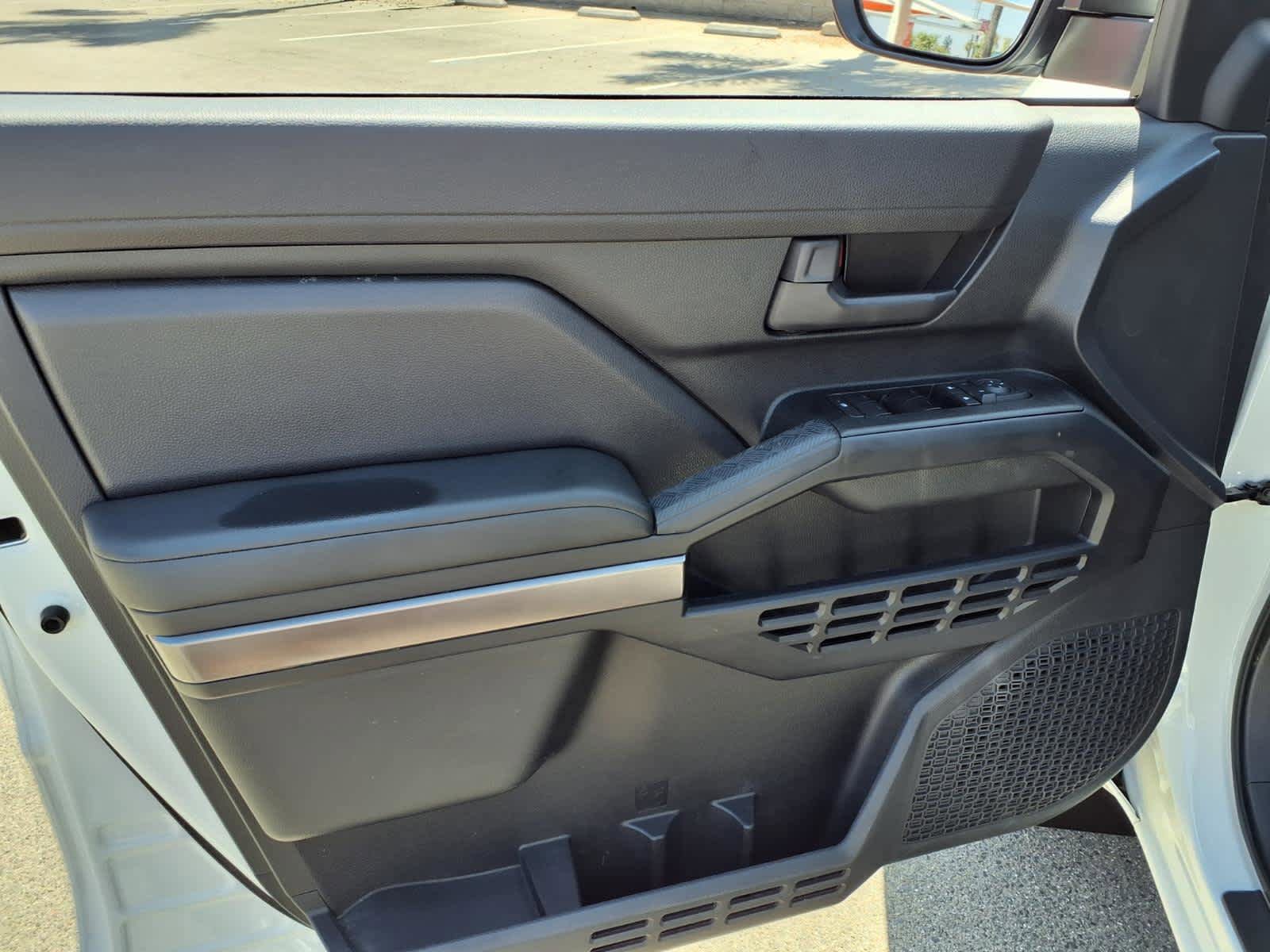 Used 2025 Toyota 4Runner SR5 RWD image 14