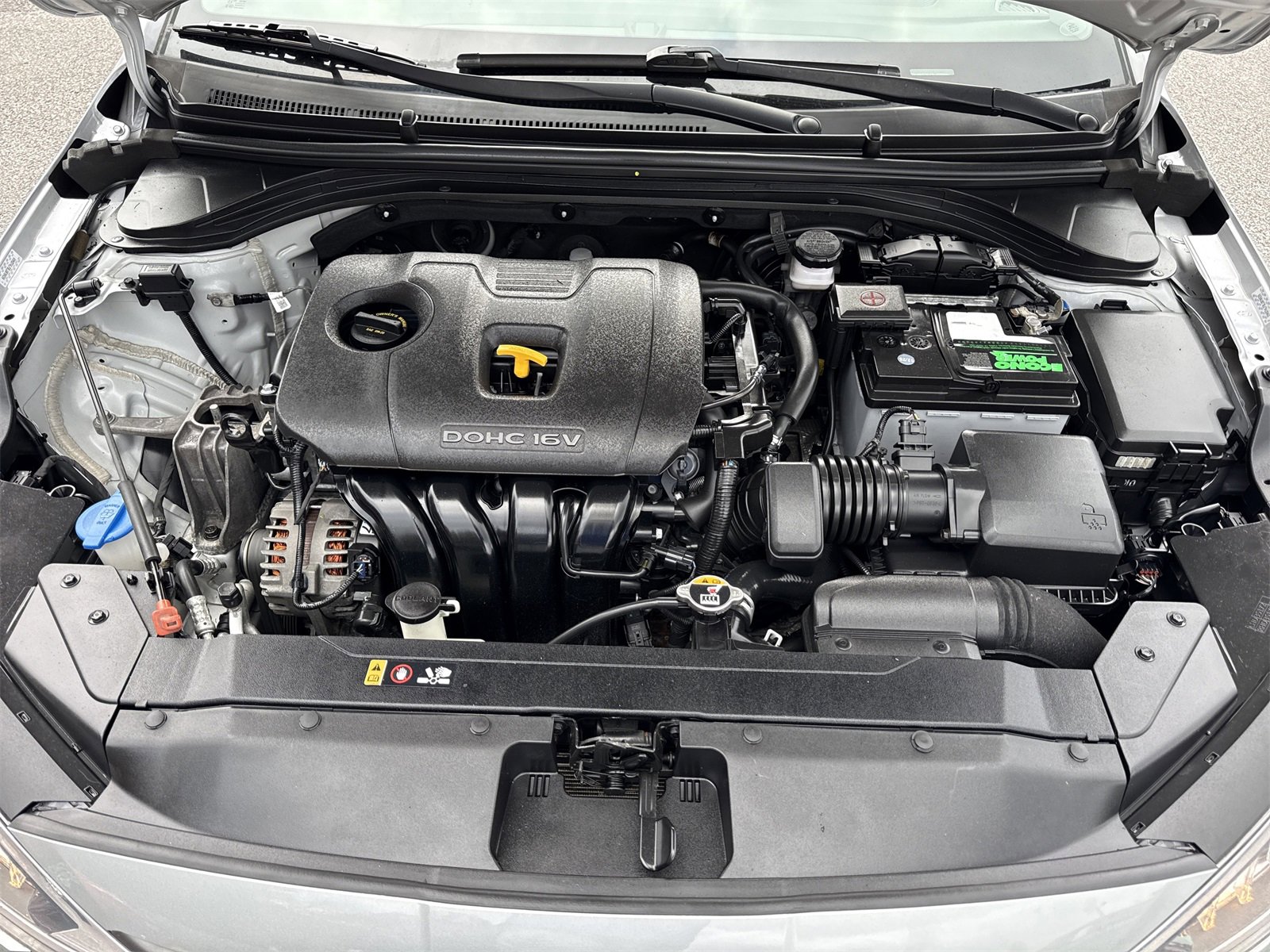 Used 2020 Hyundai Elantra SE w/ Cargo Package (C1) image 28