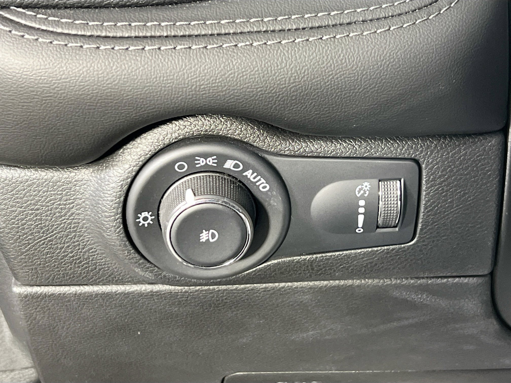 Used 2022 Dodge Durango GT image 10