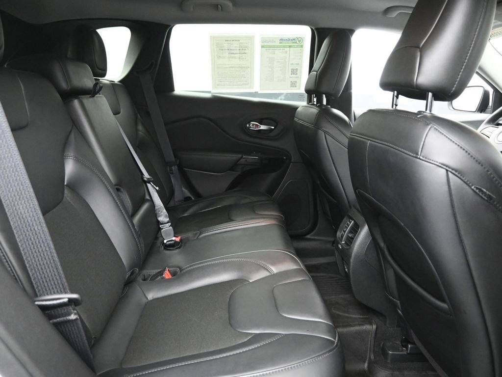 Used 2021 Jeep Cherokee Latitude Plus image 9