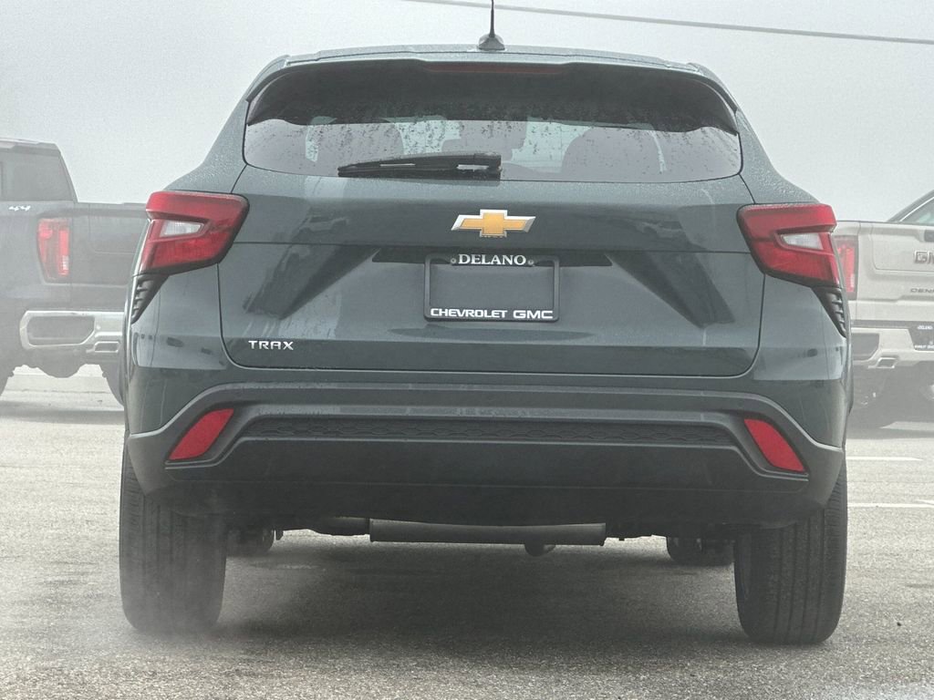 New 2026 Chevrolet Trax LS w/ LS Convenience Package image 4