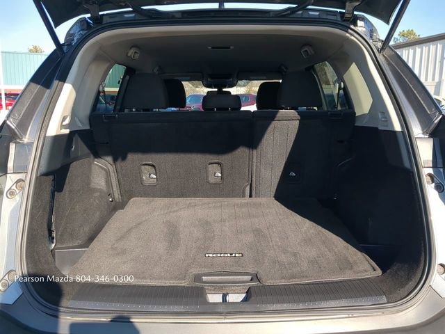 Used 2021 Nissan Rogue SV image 13