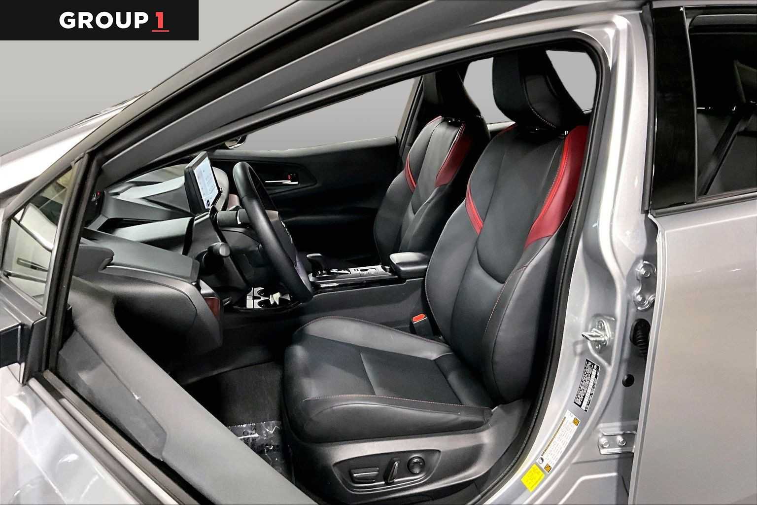 Certified 2025 Toyota Prius Plug-In Hybrid w/ Limited Premium Package FWD image 8