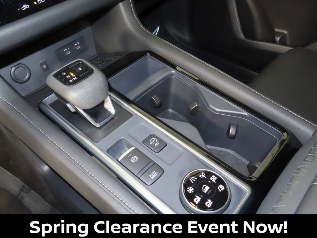 New 2026 Nissan Pathfinder SL image 14