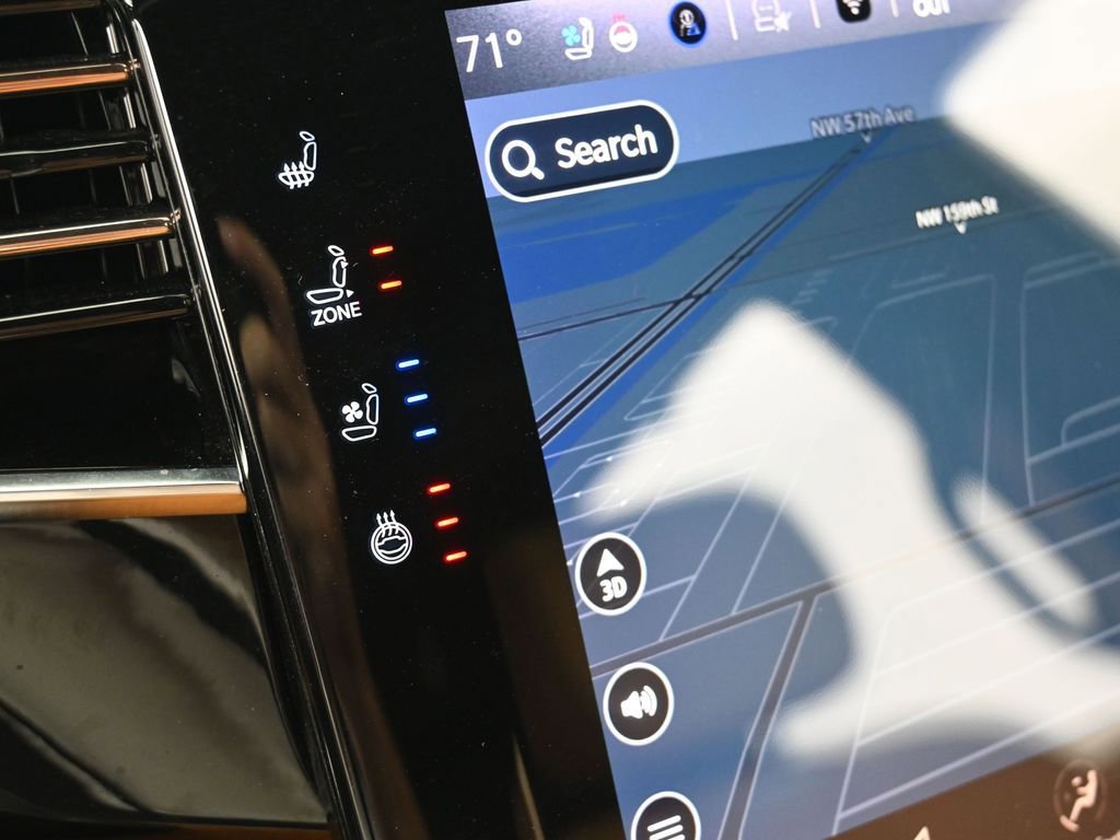 Used 2022 Jeep Grand Wagoneer Series III w/ Rear Seat Video Group 1 image 36