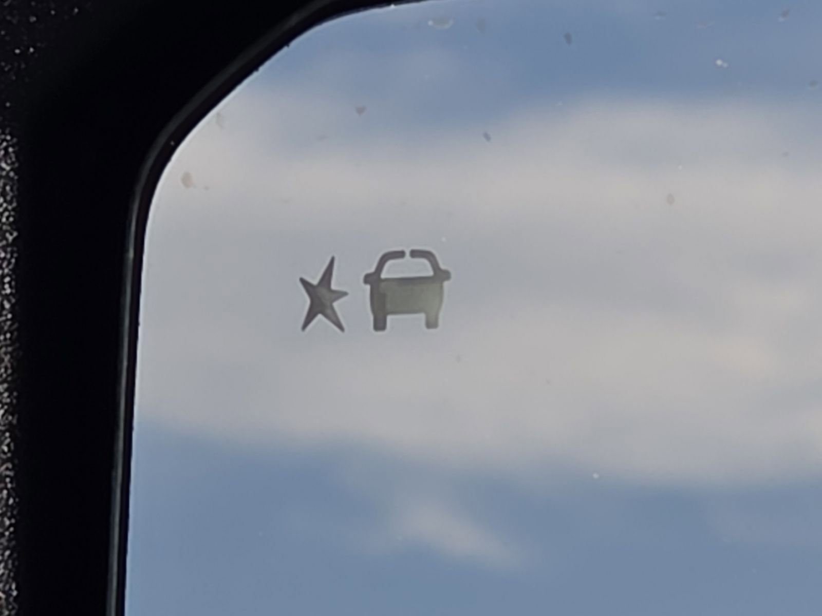 New 2026 GMC Canyon Elevation w/ Convenience Package image 9