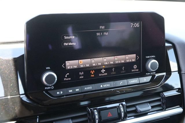 Certified 2025 Nissan Pathfinder SV AWD/4WD image 17