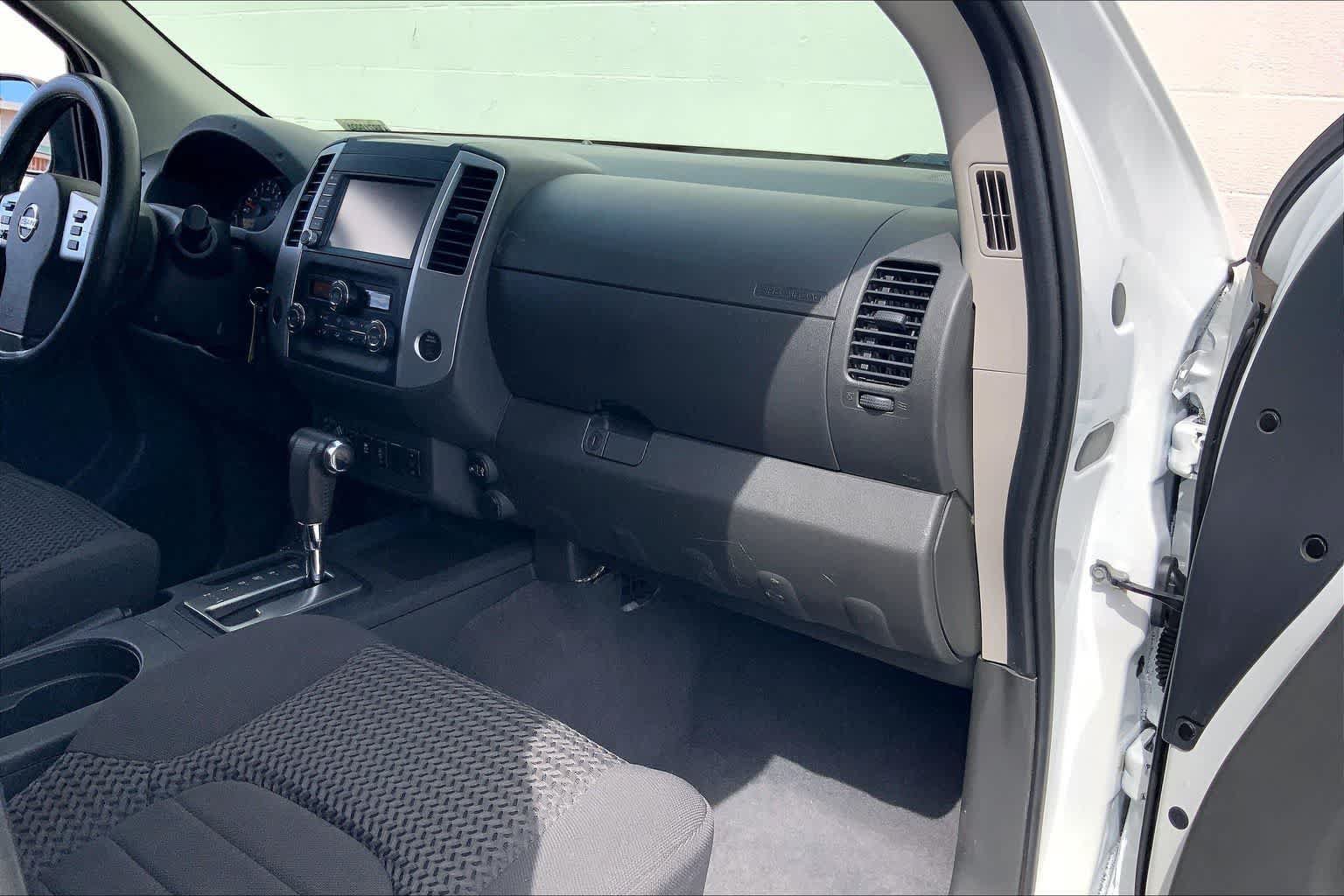 Used 2019 Nissan Frontier SV w/ Value Truck Package AWD/4WD image 22