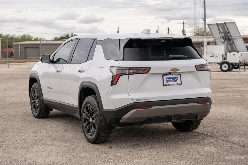 Used 2026 Chevrolet Equinox LT w/ Convenience Package II image 5