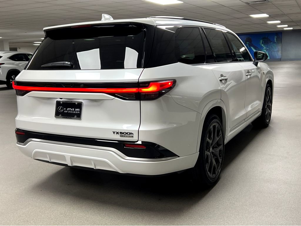 New 2026 Lexus TX 500h AWD image 7