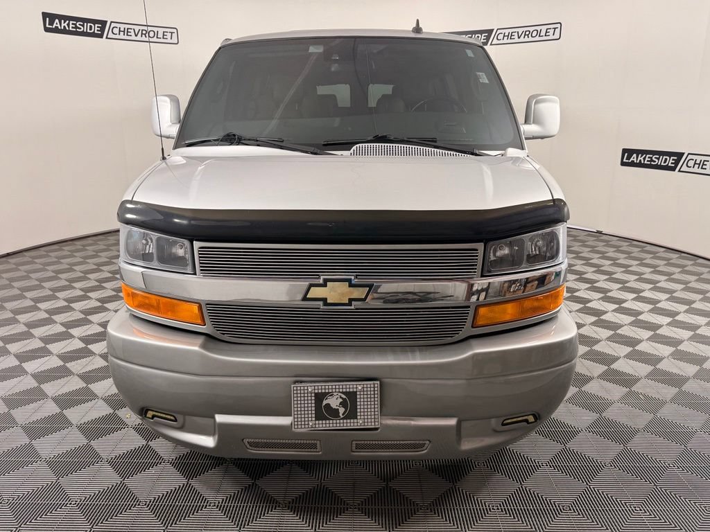 Used 2021 Chevrolet Express 2500 LS w/ Enhanced Convenience Package RWD image 9