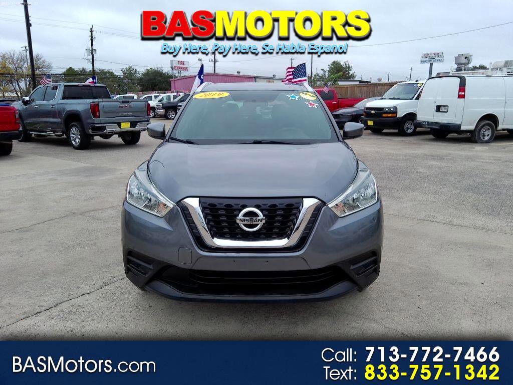 Used 2019 Nissan Kicks SV