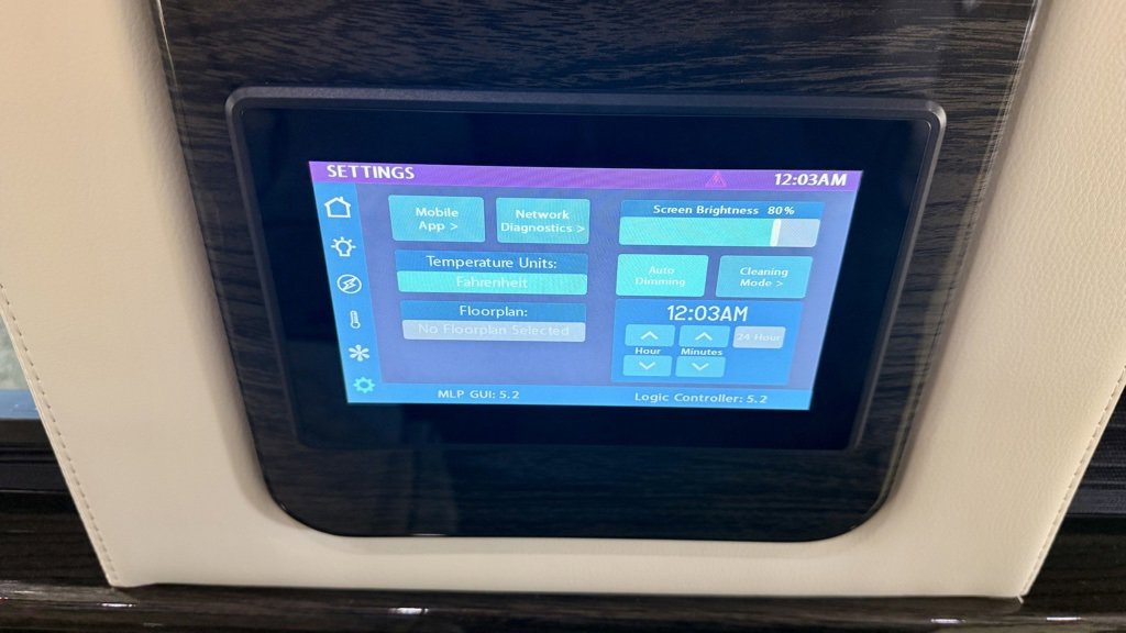 Used 2021 Mercedes-Benz Sprinter 2500 image 12