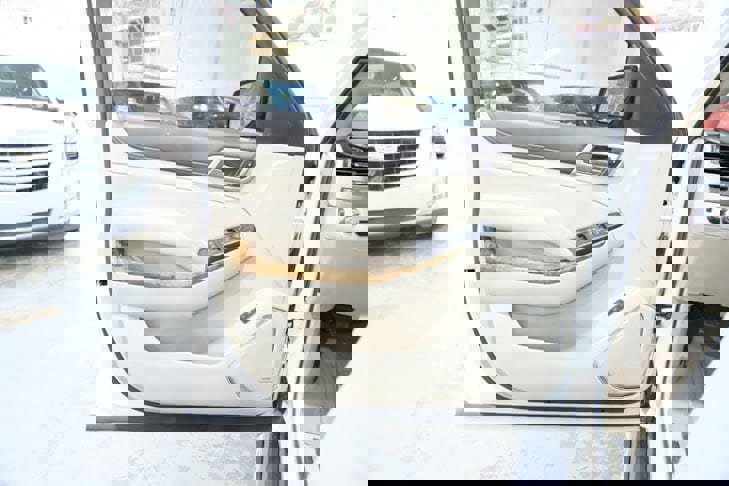 Used 2016 GMC Yukon Denali w/ Open Road Package image 18