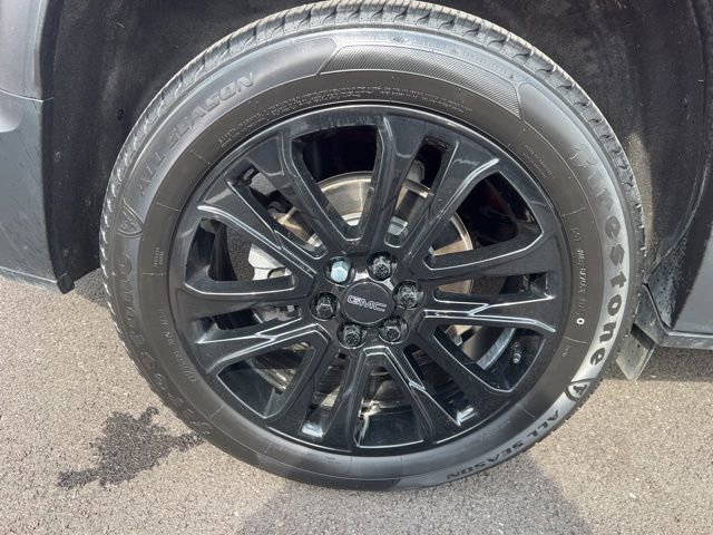 Used 2023 GMC Acadia SLT w/ Elevation Edition image 40