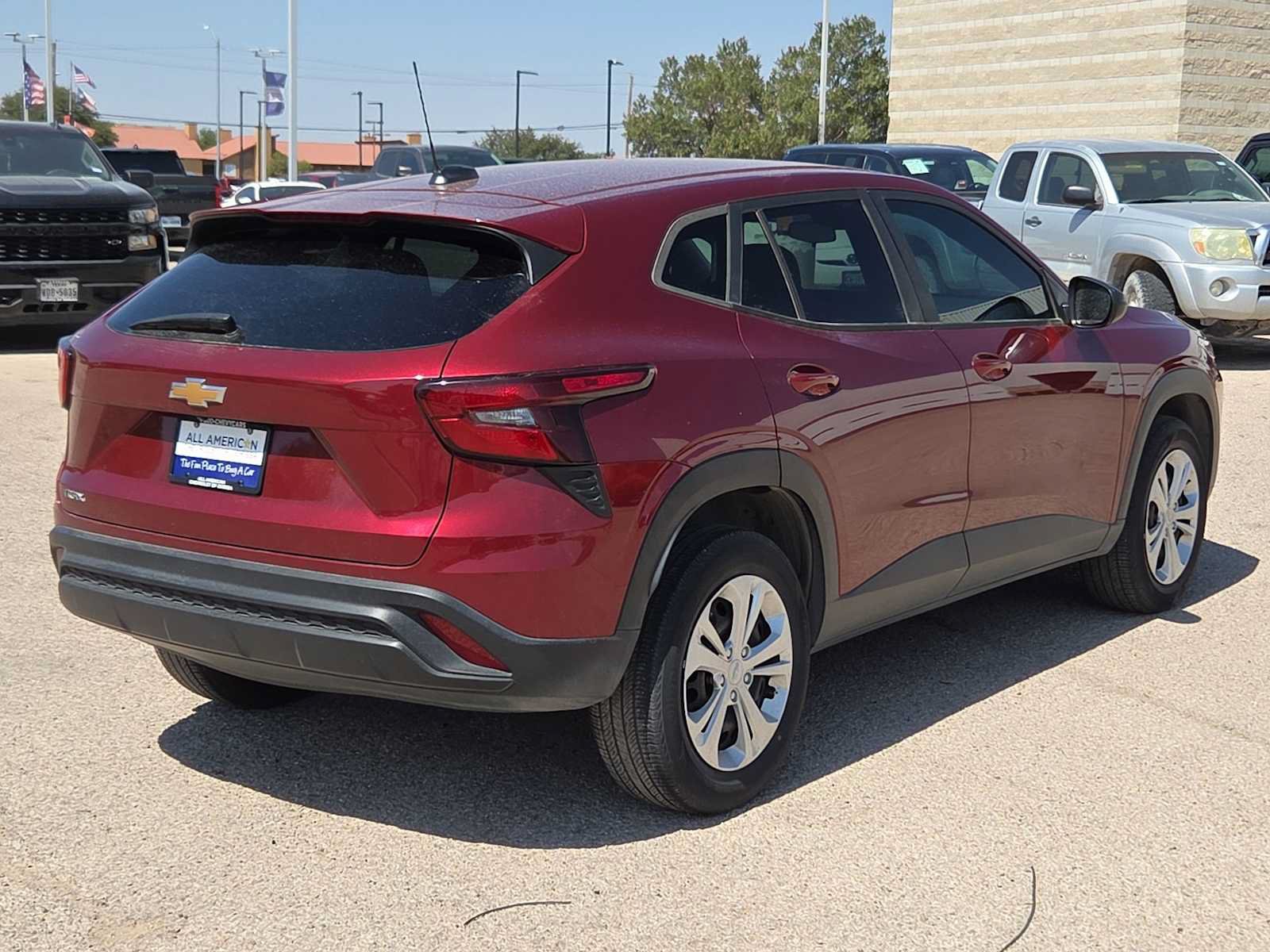 Used 2024 Chevrolet Trax LS FWD image 8