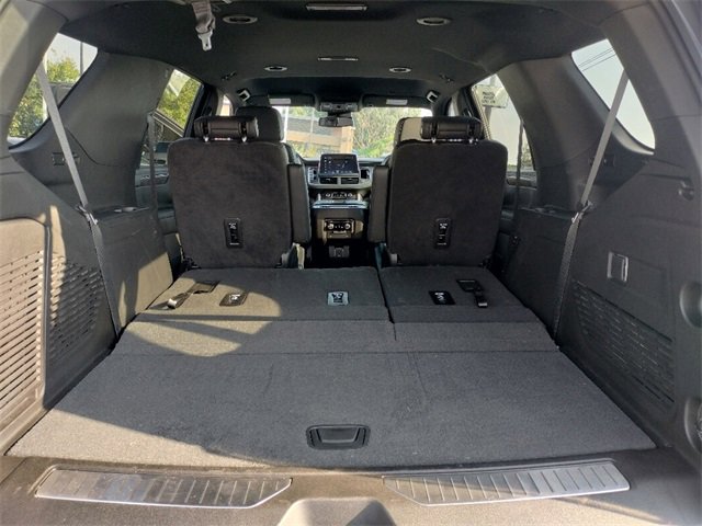 Used 2023 Chevrolet Tahoe Z71 image 15