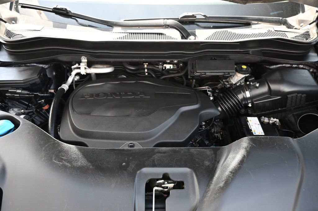 Used 2017 Honda Pilot EX image 18