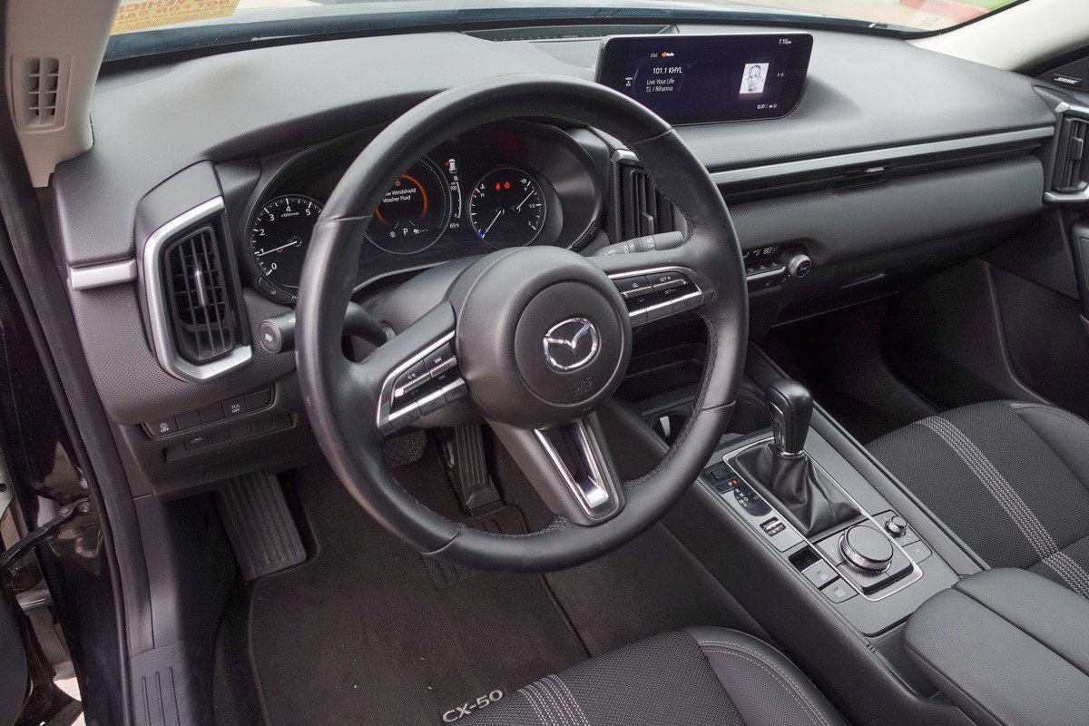 Certified 2025 MAZDA CX-50 AWD 2.5 S w/ Premium Package image 9