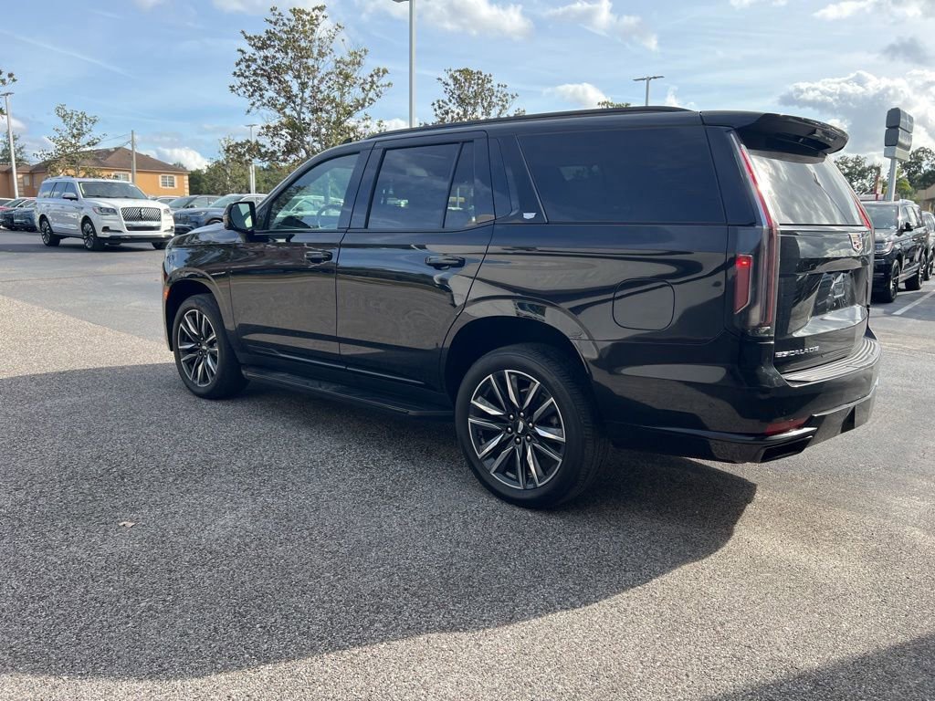 Used 2023 Cadillac Escalade Sport image 4