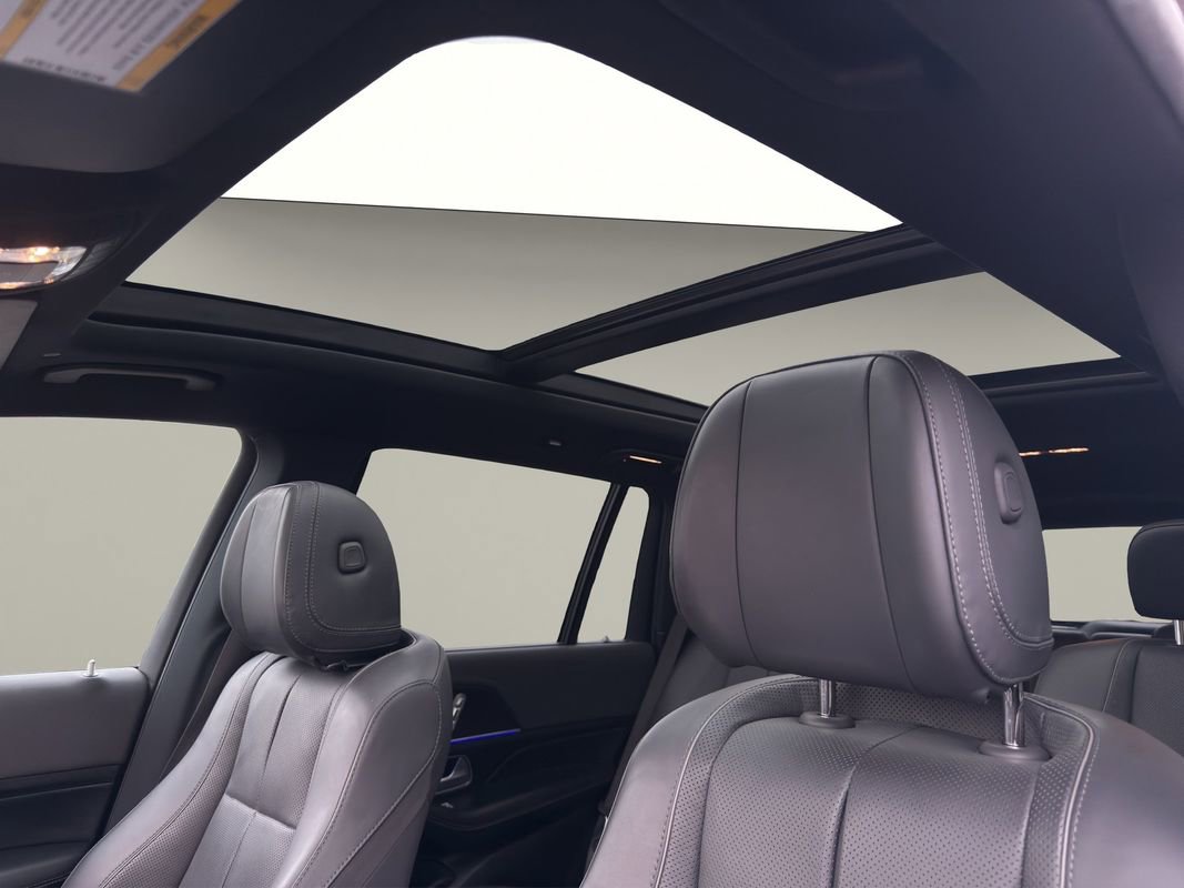 Used 2020 Mercedes-Benz GLS 580 4MATIC image 24