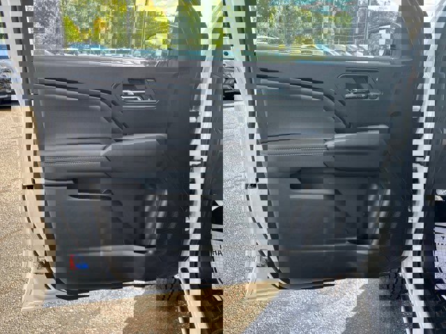 New 2026 GMC Canyon Elevation w/ Convenience Package image 10