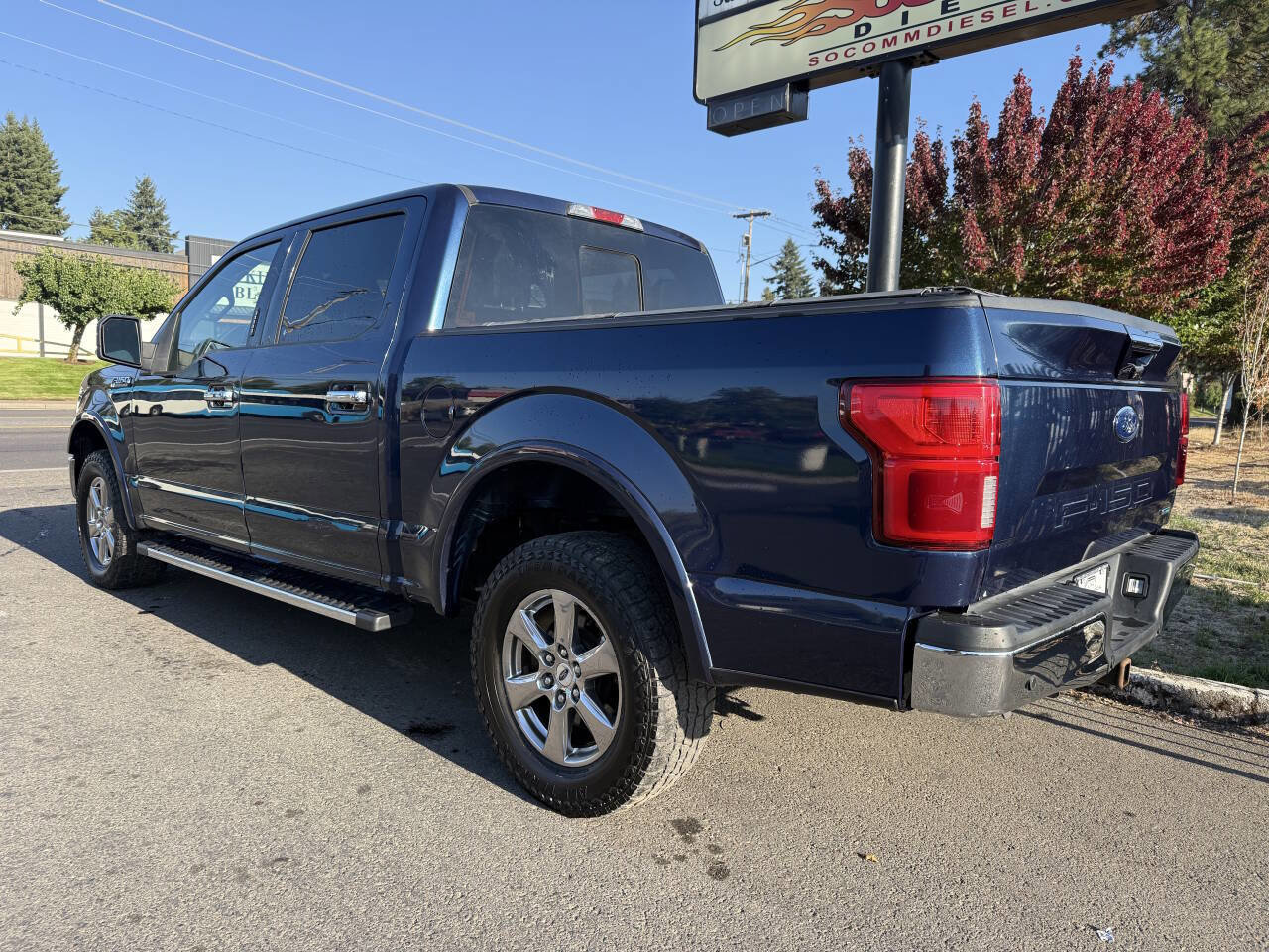 Used 2019 Ford F150 Lariat image 11