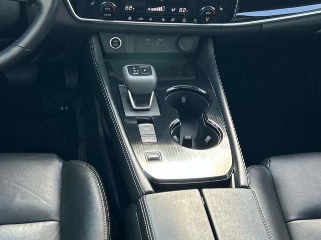 Used 2023 Nissan Rogue SL image 17