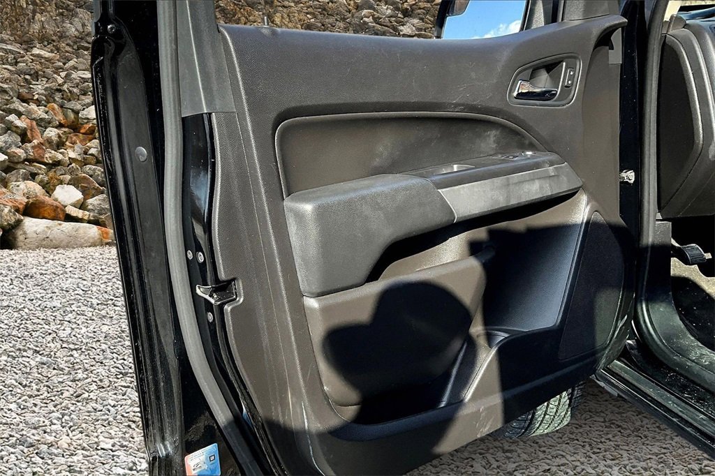 Used 2016 Chevrolet Colorado LT image 20