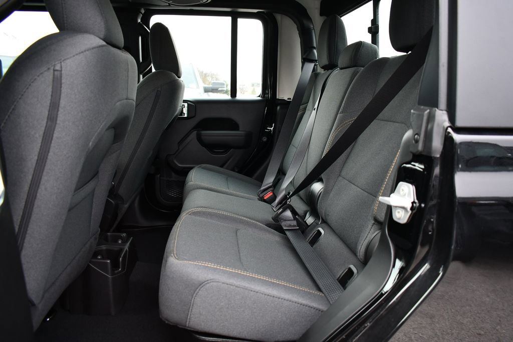 New 2026 Jeep Gladiator Sport image 10