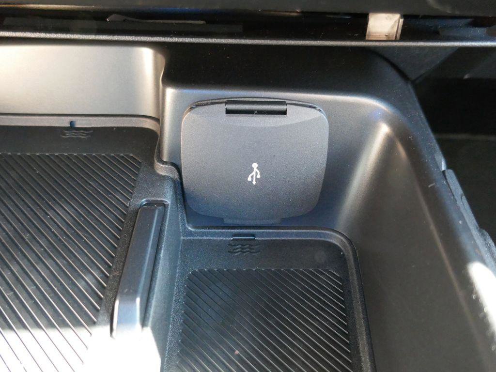 New 2026 Ford Bronco Outer Banks w/ Black Appearance Package image 21