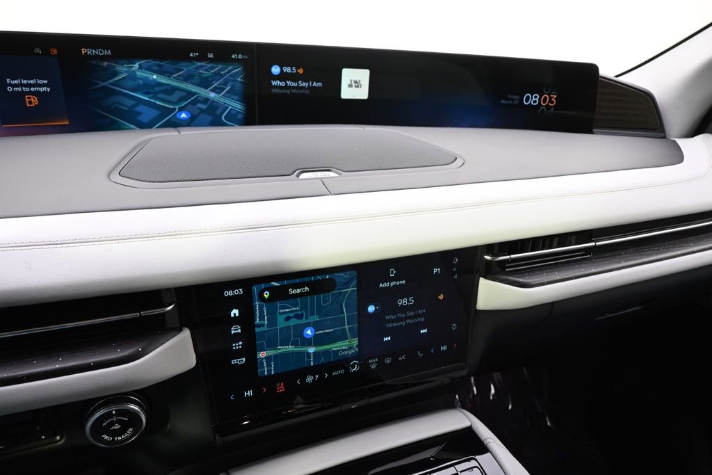 New 2026 Lincoln Navigator L Black Label AWD/4WD image 26