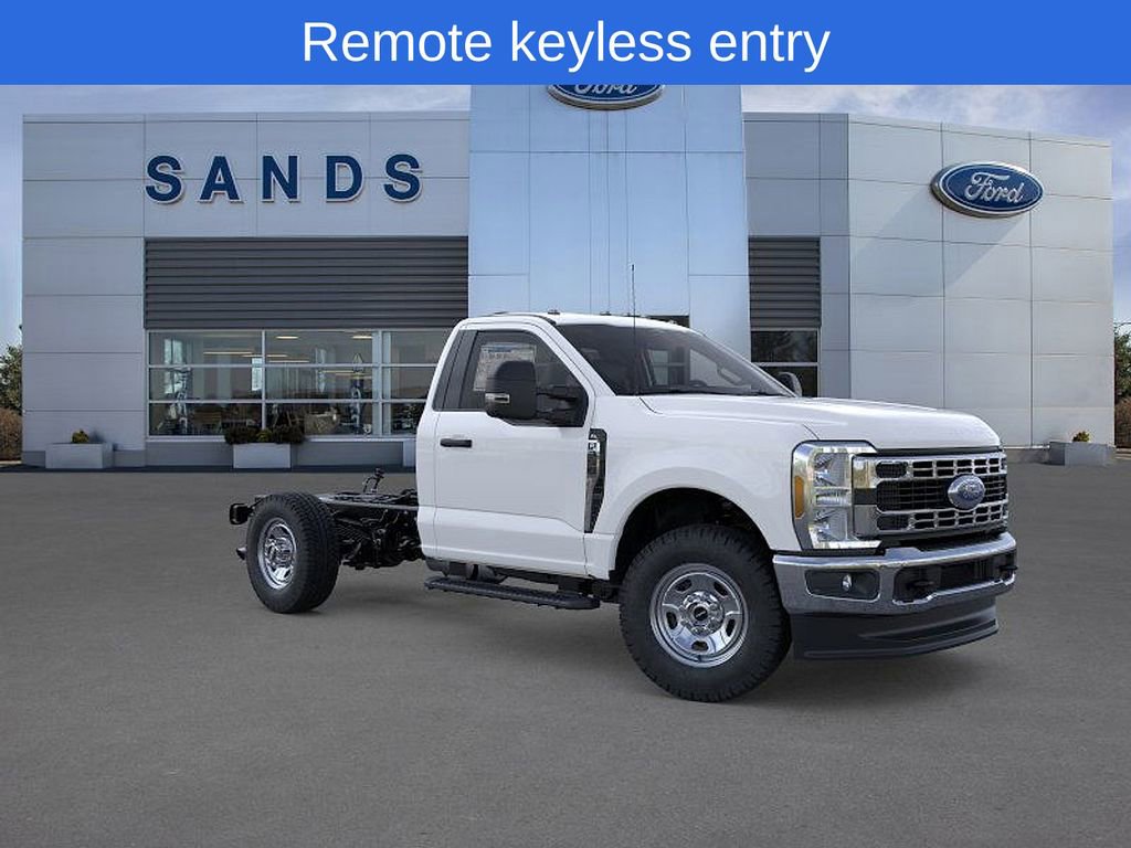 New 2025 Ford F350 XL w/ XL Chrome Package image 7