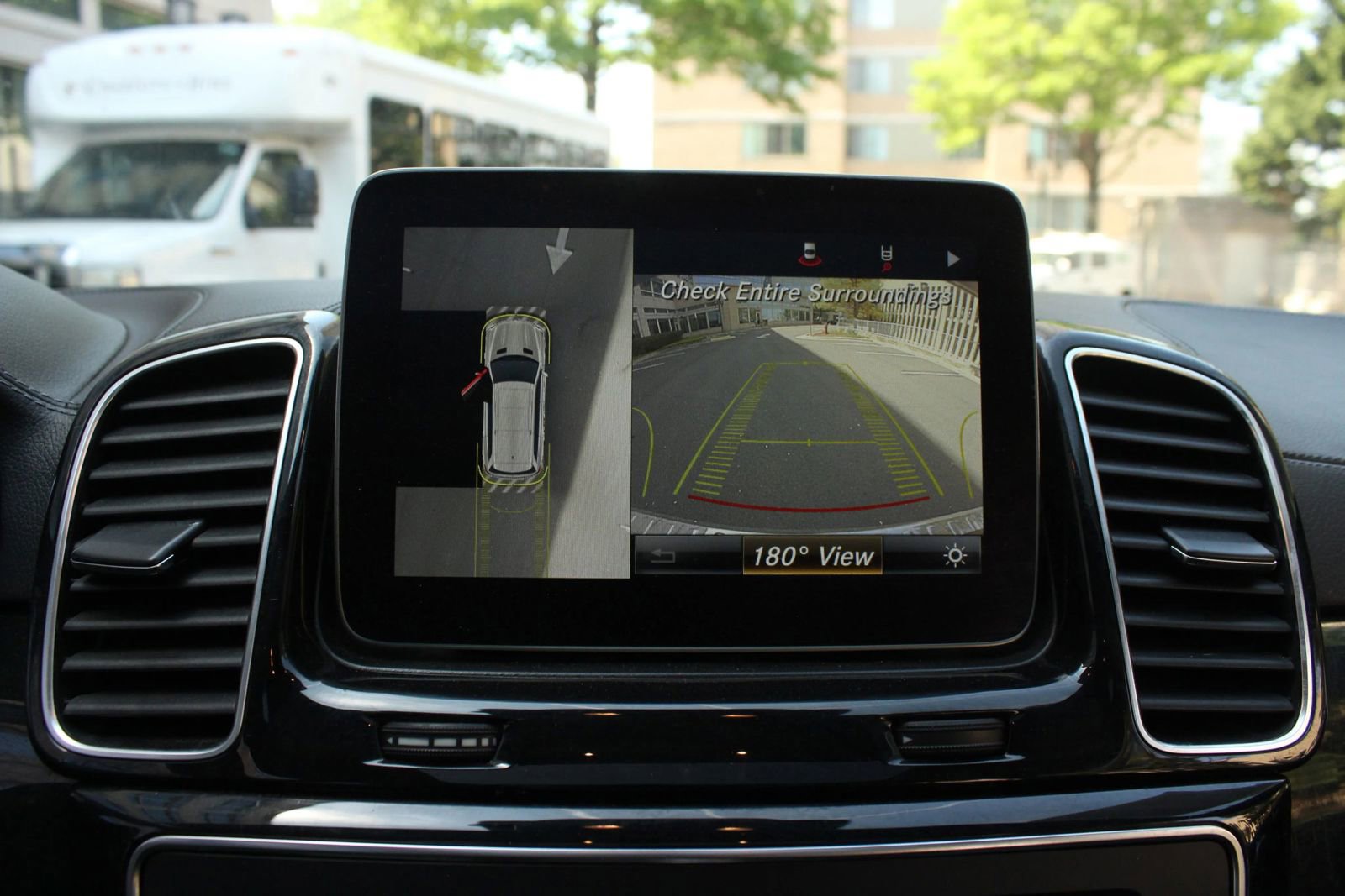 Used 2019 Mercedes-Benz GLS 450 4MATIC w/ Premium 1 Package image 38