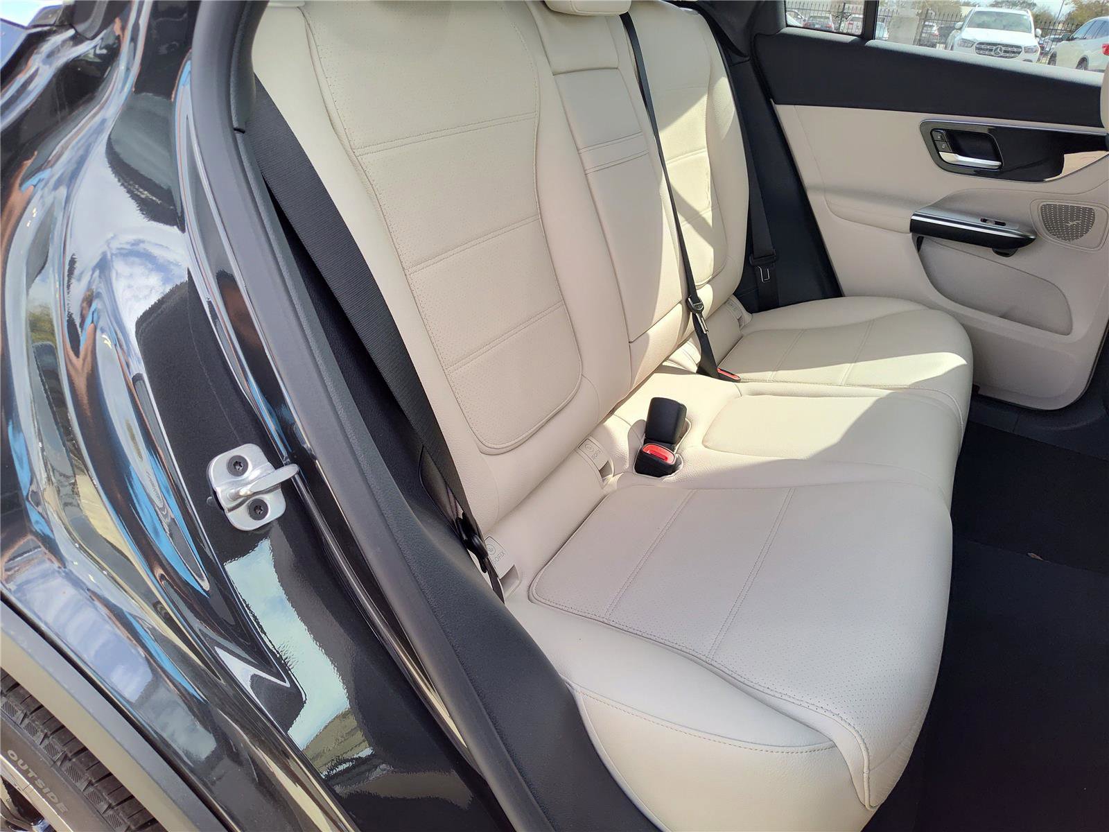 New 2026 Mercedes-Benz GLC 300 image 13