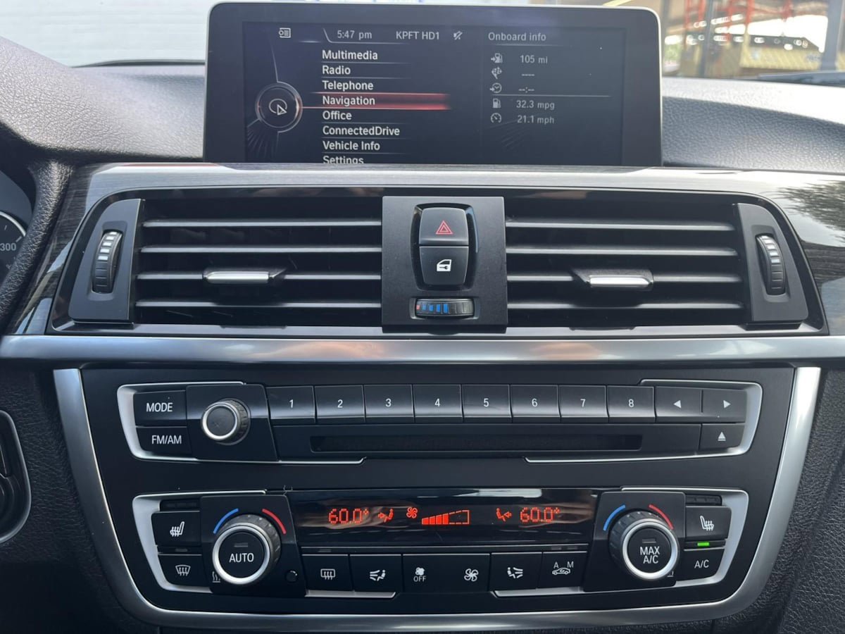Used 2014 BMW 328d xDrive Sedan AWD/4WD image 20