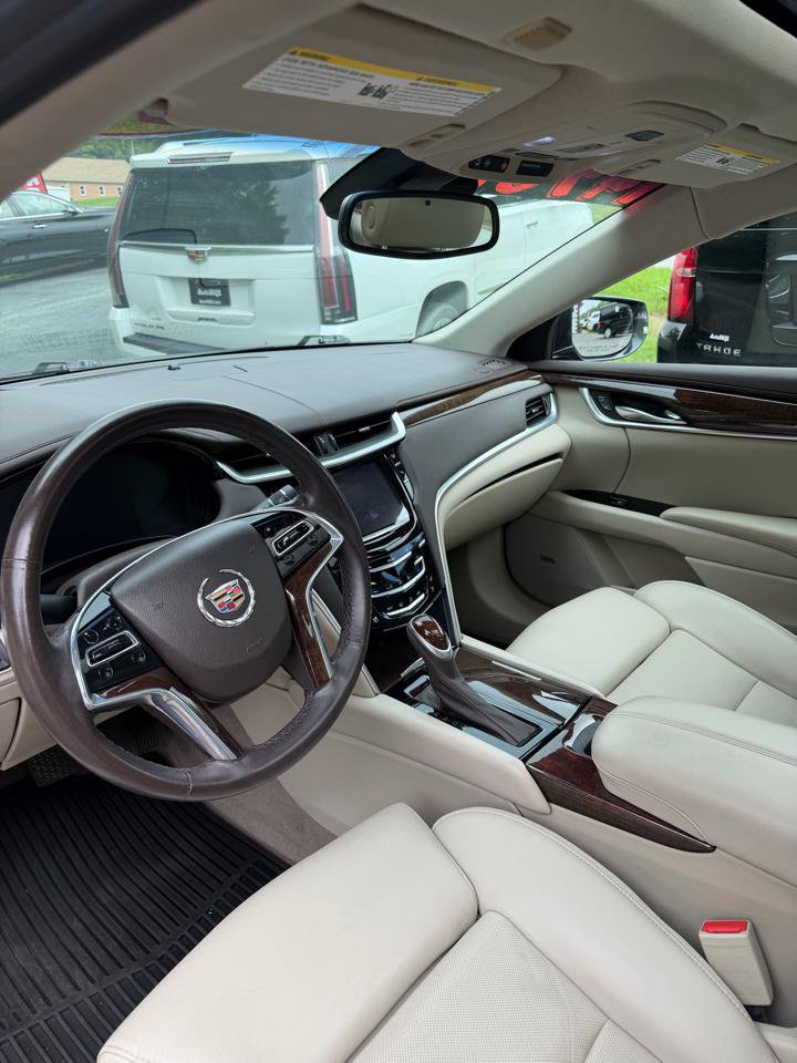 Used 2013 Cadillac XTS Premium AWD/4WD image 17