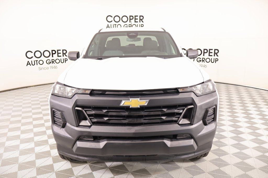Used 2024 Chevrolet Colorado W/T image 8