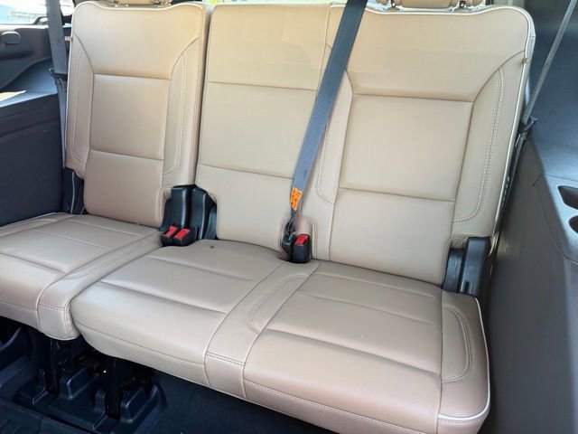 Used 2023 Chevrolet Tahoe Premier w/ Premium Package 2 RWD image 15