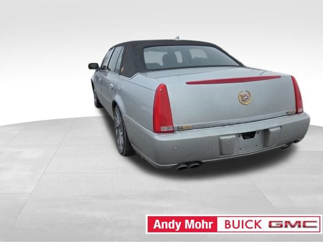 Used 2010 Cadillac DTS Premium w/ Driver Awareness Package image 17