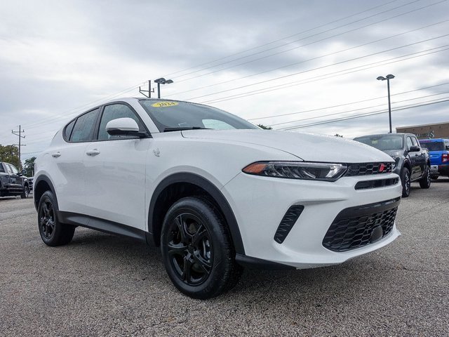 Used 2024 Dodge Hornet GT image 9