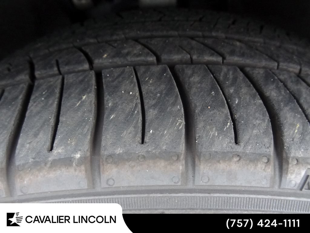 Used 2019 Maserati Ghibli RWD image 12