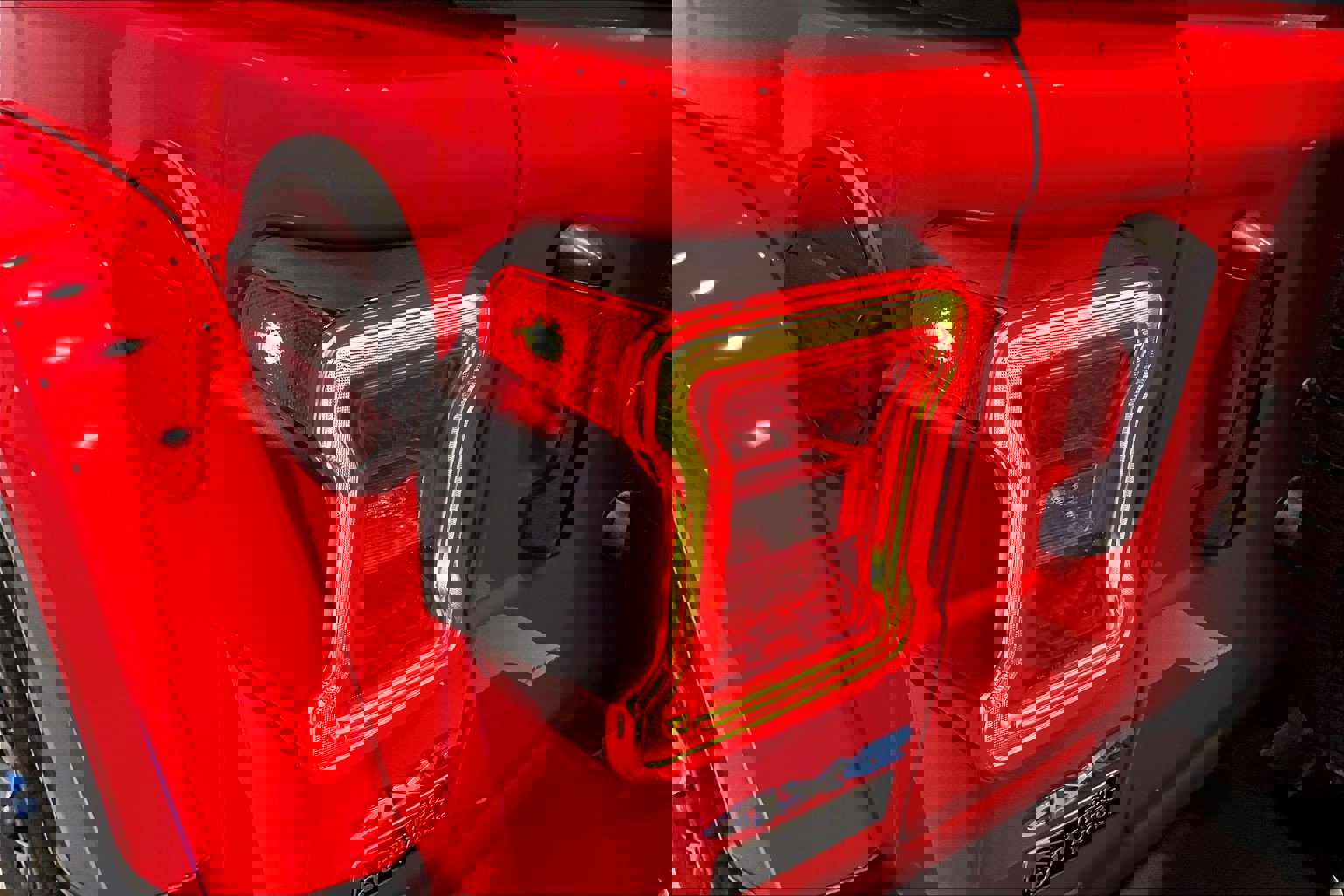 Used 2023 Jeep Wrangler Sahara w/ Cold Weather Group image 23