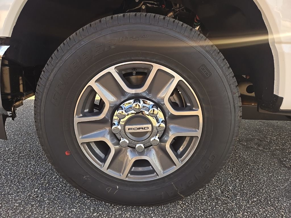 New 2026 Ford F350 Lariat image 9