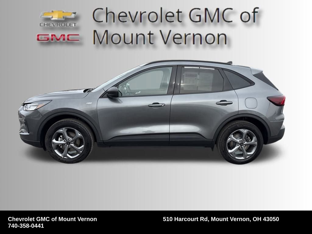 Used 2025 Ford Escape ST-Line image 2