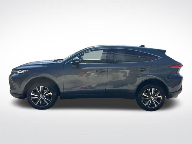 Used 2024 Toyota Venza LE AWD/4WD image 6