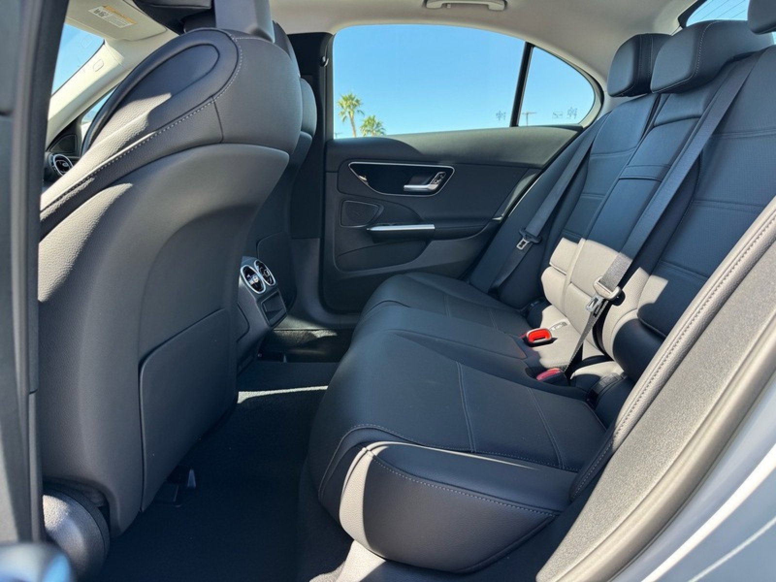 New 2025 Mercedes-Benz C 300 4MATIC Sedan image 14