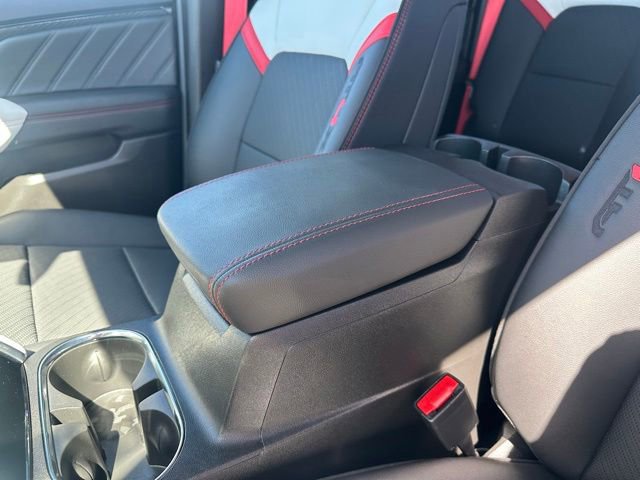 Certified 2025 GMC Canyon AT4 w/ AT4X Package AWD/4WD image 12